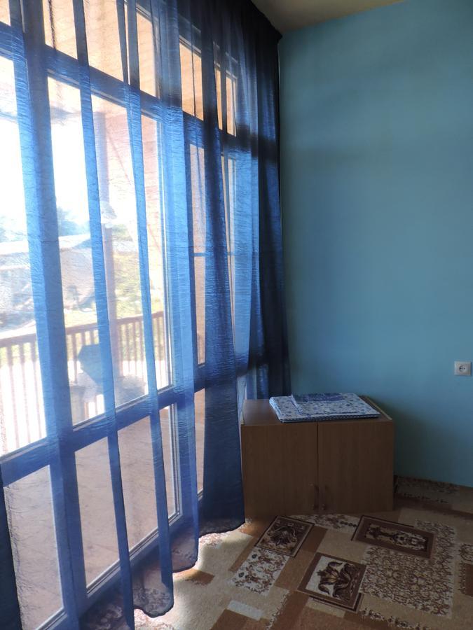 Guesthouse U Moti New Athos Екстер'єр фото